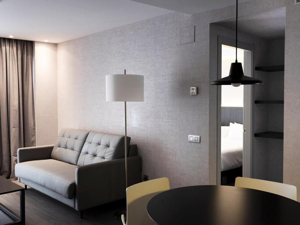 Hg City Suites Barcelona — Fotos 1
